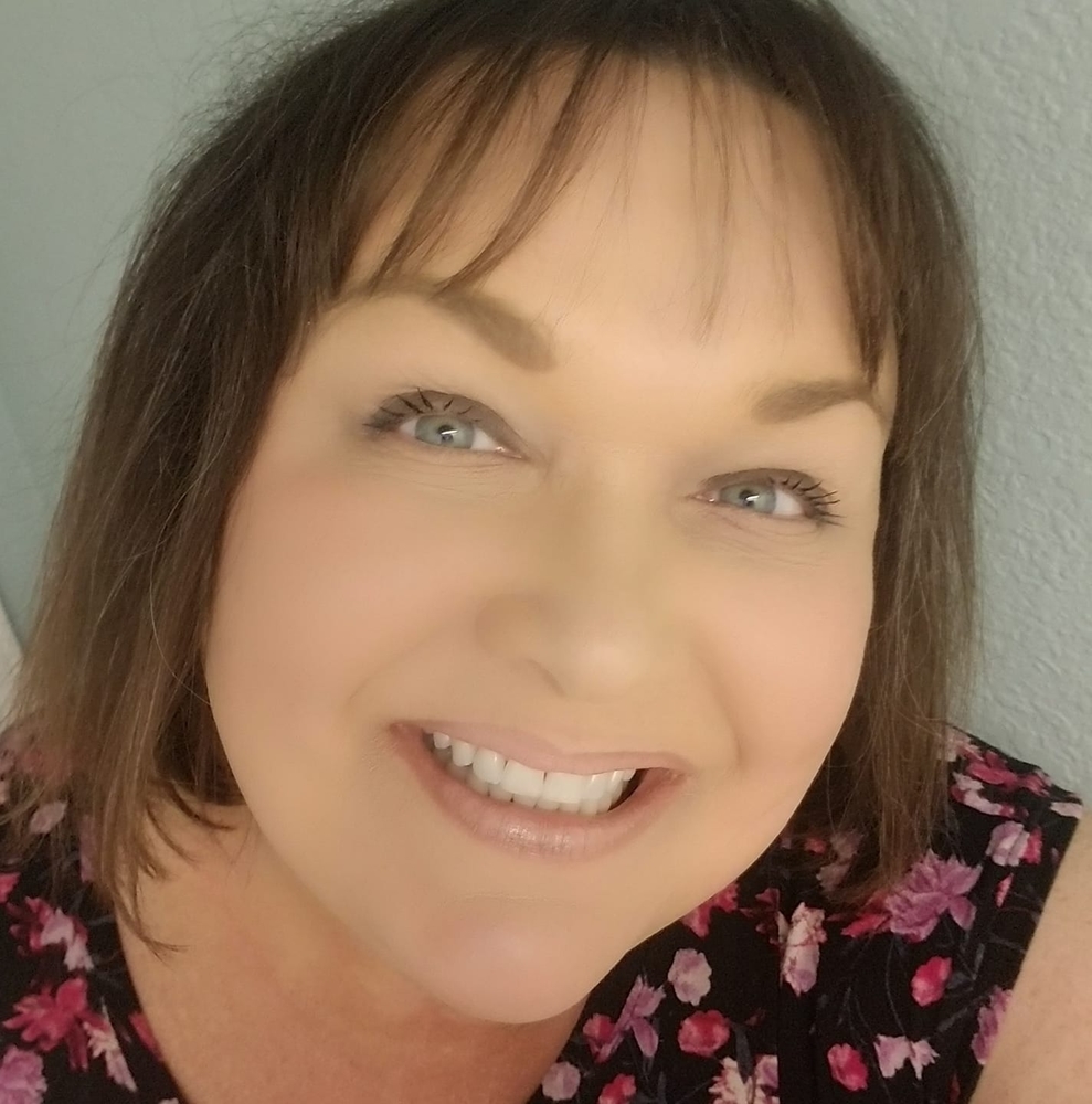 Meet your Posher, Linda
